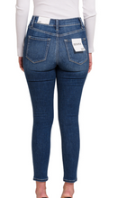 Load image into Gallery viewer, Farmhouse High Waist Skinny Jeans
